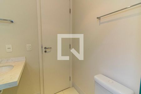 Apartamento à venda com 167m², 3 quartos e 3 vagas Apartamento à venda com 167m², 3 quartos e 3 vagasBanheiro da Suíte 2