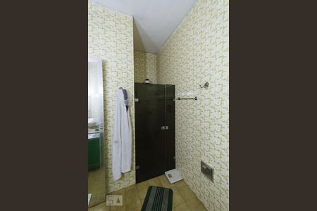 Casa à venda com 372m², 3 quartos e 3 vagas Casa à venda com 372m², 3 quartos e 3 vagasBanheiro Quarto 3 - Suíte