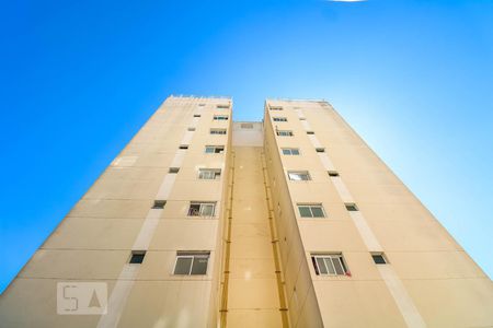 Apartamento para alugar com 58m², 2 quartos e 1 vaga Apartamento para alugar com 58m², 2 quartos e 1 vagaFachada