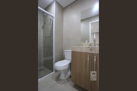 Banheiro de kitnet/studio para alugar com 1 quarto, 34m² em Centro, Osasco