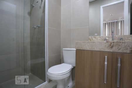 Banheiro de kitnet/studio para alugar com 1 quarto, 34m² em Centro, Osasco