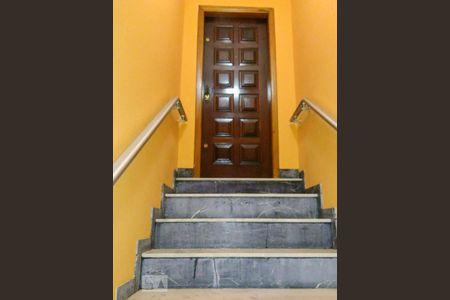 Casa à venda com 200m², 3 quartos e 1 vaga Casa à venda com 200m², 3 quartos e 1 vagaEntrada