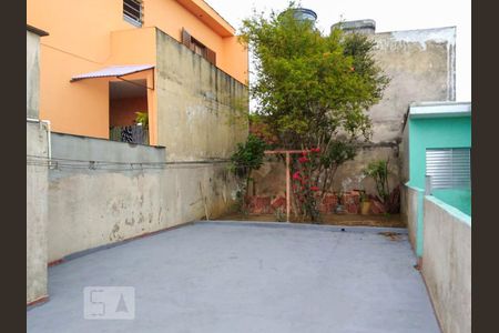 Casa à venda com 200m², 3 quartos e 1 vaga Casa à venda com 200m², 3 quartos e 1 vagaTerraço