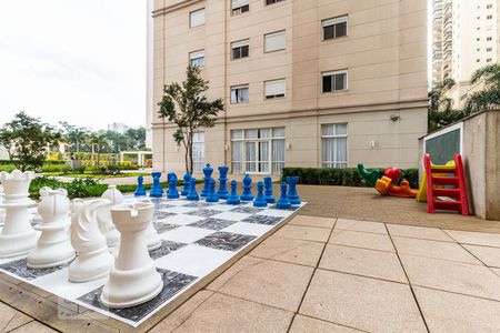 Apartamento à venda com 151m², 3 quartos e 2 vagas Apartamento à venda com 151m², 3 quartos e 2 vagasÁrea Comum: Playground