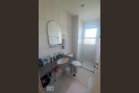Banheiro do Corredor de apartamento à venda com 3 quartos, 151m² em Jardim Tupanci, Barueri