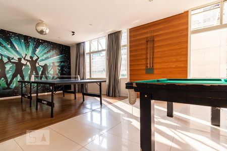 Apartamento à venda com 151m², 3 quartos e 2 vagas Apartamento à venda com 151m², 3 quartos e 2 vagasÁrea Comum: Salão de Jogos