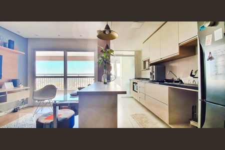 Cozinha,Sala de Estar e Varanda de apartamento para alugar com 3 quartos, 90m² em Vila Apiaí, Santo André