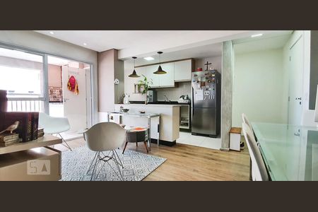 Sala,Sala de Estar, Cozinha e Varanda de apartamento para alugar com 3 quartos, 90m² em Vila Apiaí, Santo André