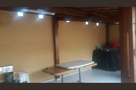 Casa à venda com 122m², 3 quartos e 3 vagas Casa à venda com 122m², 3 quartos e 3 vagasChurrasqueira