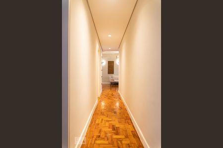 Corredor de apartamento para alugar com 2 quartos, 120m² em Bela Vista, São Paulo