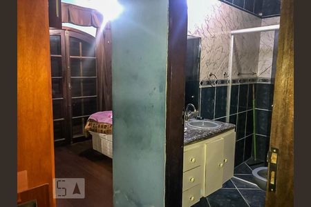 Casa à venda com 250m², 3 quartos e 3 vagasQuarto