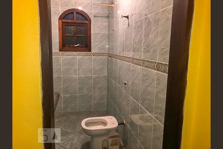 Casa à venda com 250m², 3 quartos e 3 vagasLavabo