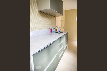 Apartamento à venda com 80m², 2 quartos e 1 vagaCozinha