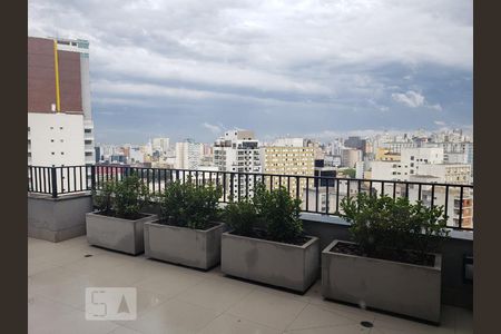 Studio à venda com 26m², 1 quarto e 1 vaga Studio à venda com 26m², 1 quarto e 1 vagaÁrea comum - Churrasqueira