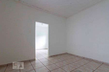 Quarto de casa para alugar com 1 quarto, 60m² em Jardim de Lorenzo, São Paulo