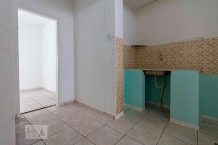 Cozinha de casa para alugar com 1 quarto, 60m² em Jardim de Lorenzo, São Paulo