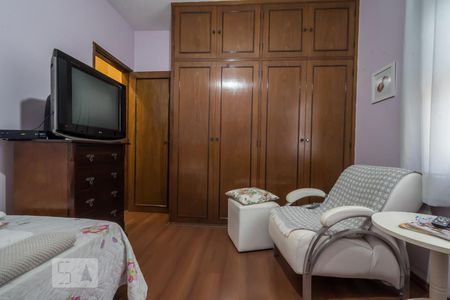 Casa à venda com 175m², 3 quartos e 2 vagas Casa à venda com 175m², 3 quartos e 2 vagasSuíte 2