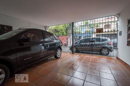 Casa à venda com 175m², 3 quartos e 2 vagas Casa à venda com 175m², 3 quartos e 2 vagasGaragem