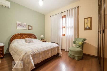 Casa à venda com 175m², 3 quartos e 2 vagas Casa à venda com 175m², 3 quartos e 2 vagasSuíte 3