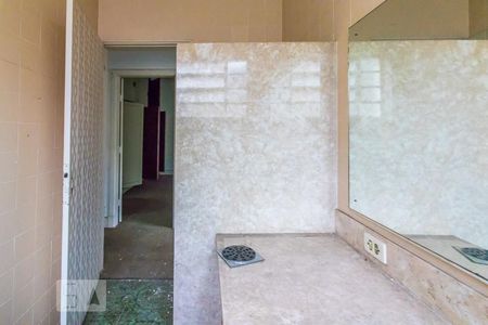 Casa à venda com 400m², 3 quartos e 1 vagaBanheiro 2