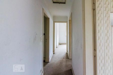Casa à venda com 400m², 3 quartos e 1 vagaCorredor