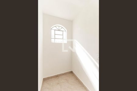 Casa à venda com 285m², 2 quartos e 3 vagas Casa à venda com 285m², 2 quartos e 3 vagasDespensa