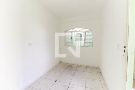 Casa à venda com 285m², 2 quartos e 3 vagas Casa à venda com 285m², 2 quartos e 3 vagasÁrea de Serviço