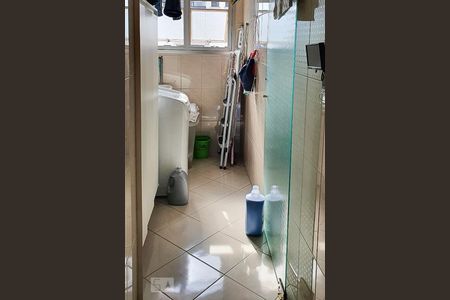 Apartamento à venda com 81m², 3 quartos e 1 vaga Apartamento à venda com 81m², 3 quartos e 1 vagaÁrea de serviço