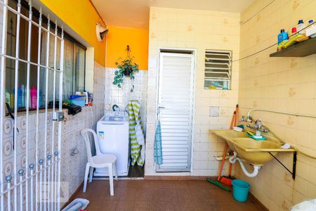 Casa à venda com 250m², 6 quartos e 1 vagaÁrea de Serviço