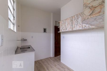 Apartamento à venda com 66m², 2 quartos e sem vaga Apartamento à venda com 66m², 2 quartos e sem vagaCozinha