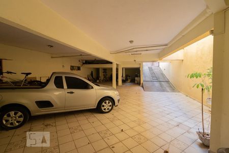Casa à venda com 700m², 7 quartos e 7 vagas Casa à venda com 700m², 7 quartos e 7 vagasGaragem