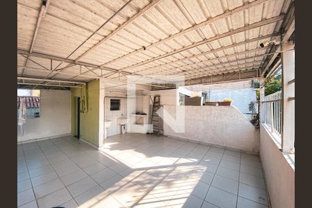 Apartamento à venda com 60m², 2 quartos e 1 vagaÁrea de Serviço