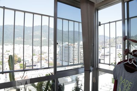 Apartamento à venda com 80m², 2 quartos e 1 vagavista