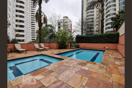 Apartamento à venda com 82m², 2 quartos e 2 vagasPiscina