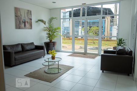 Apartamento para alugar com 56m², 2 quartos e 1 vaga Apartamento para alugar com 56m², 2 quartos e 1 vagaHall