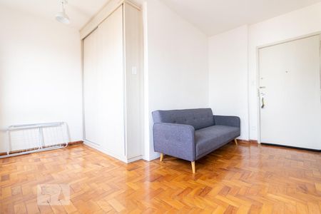 Sala - suíte de kitnet/studio para alugar com 1 quarto, 30m² em Sumarezinho, São Paulo