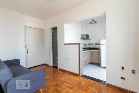 Sala de kitnet/studio para alugar com 1 quarto, 30m² em Sumarezinho, São Paulo