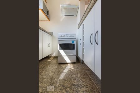 Apartamento para alugar com 100m², 1 quarto e 2 vagas Apartamento para alugar com 100m², 1 quarto e 2 vagasCozinha - Fogão