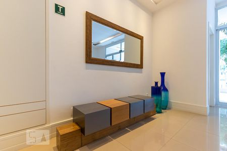 Apartamento à venda com 51m², 1 quarto e 1 vaga Apartamento à venda com 51m², 1 quarto e 1 vagaÁrea comum - Hall social