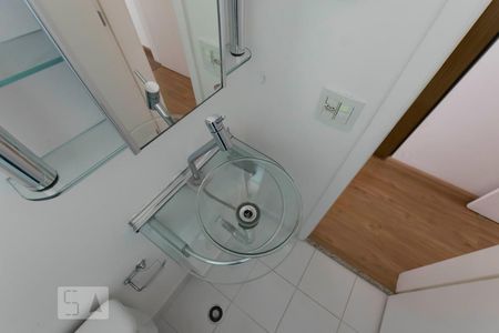 Apartamento à venda com 69m², 3 quartos e 2 vagasQuarto 3 - Suíte/ Banheiro