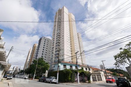 Apartamento à venda com 69m², 3 quartos e 2 vagasFachada