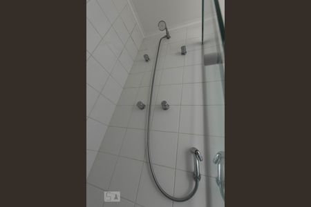 Apartamento à venda com 69m², 3 quartos e 2 vagasBanheiro social