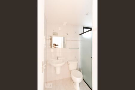 Apartamento à venda com 70m², 3 quartos e 1 vaga Apartamento à venda com 70m², 3 quartos e 1 vagaBanheiro Social