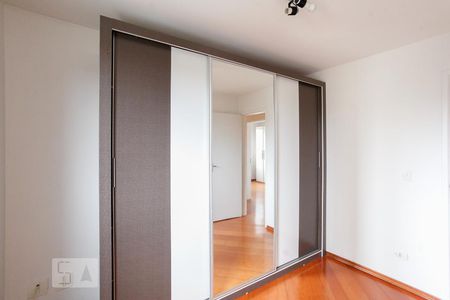 Apartamento à venda com 70m², 3 quartos e 1 vaga Apartamento à venda com 70m², 3 quartos e 1 vagaQuarto 2