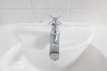 Apartamento à venda com 70m², 3 quartos e 1 vaga Apartamento à venda com 70m², 3 quartos e 1 vagaBanheiro da Suíte 1