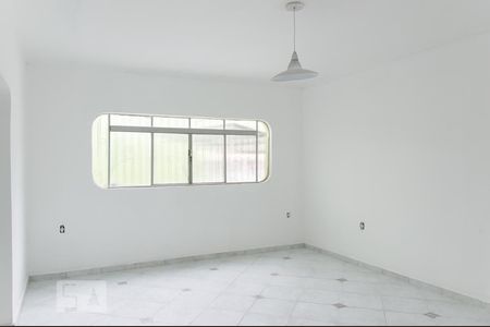 Sala de casa para alugar com 3 quartos, 187m² em Nova Petrópolis, São Bernardo do Campo