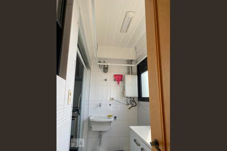 Apartamento à venda com 104m², 3 quartos e 2 vagas Apartamento à venda com 104m², 3 quartos e 2 vagasÁrea de Serviço