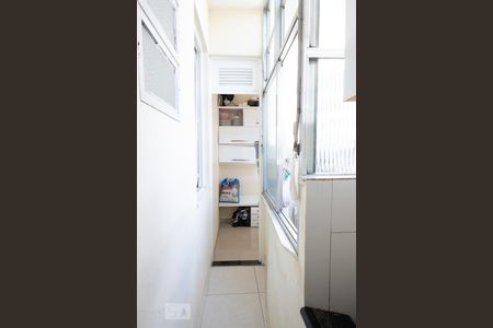 Apartamento à venda com 66m², 2 quartos e sem vaga Apartamento à venda com 66m², 2 quartos e sem vagaÁrea de serviço