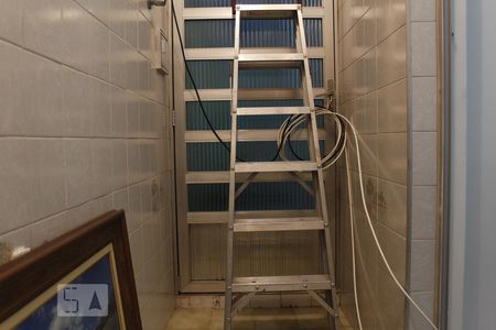 Casa à venda com 272m², 6 quartos e 2 vagasBanheiro da Suíte 2