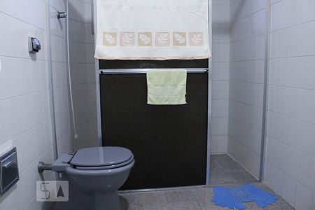 Casa à venda com 272m², 6 quartos e 2 vagasBanheiro da Suíte 3